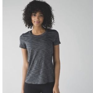 Short sleeve mesh back lululemon top